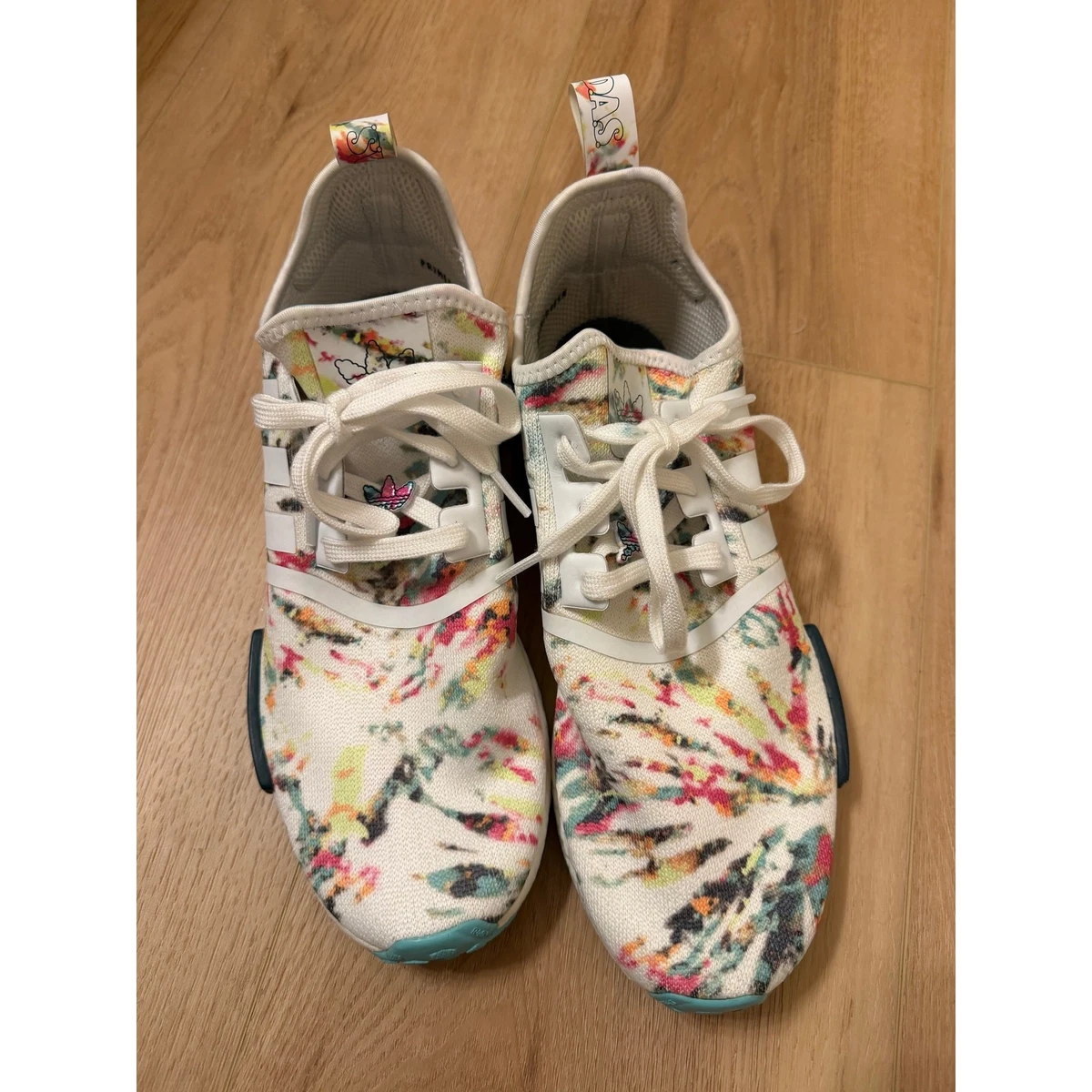 adidas gazelle silver green womens Women's Adidas NMD_R1 W 