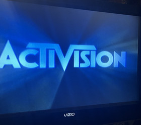 Vintage Sega Dreamcast Bundle - Console/Controller & Cables PLUS 2 VMU's Working