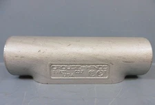 Crouse-Hinds CRS-H C57 1-1/2 C Conduit Body NEW