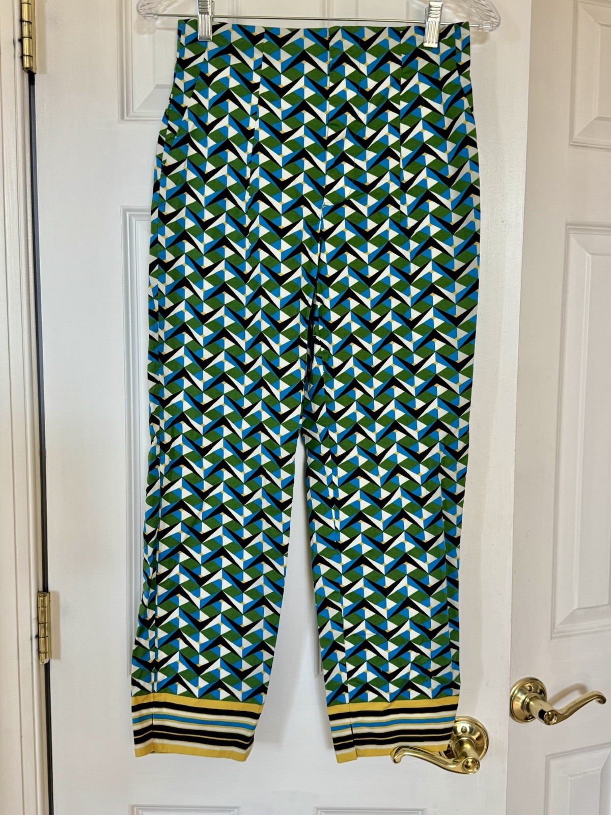 RARE ZARA Women’s Patterned Slim Capris Pants Sz 4