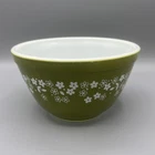 Vtg. Pyrex Spring Blossom Mixing Bowl White Avocado Green #401