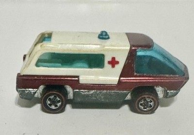 ミニカー Hot Wheels THE HEAVYWEIGHTS ambulance Hot Wheels Redline The Heavyweights Ambulance -Original Missing