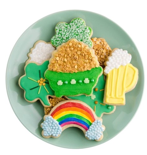 Set Of 8 Cookie Cutter Kingdom Stainless Steel Cookie Cutters St. Patricks Day - Picture 2 of 9