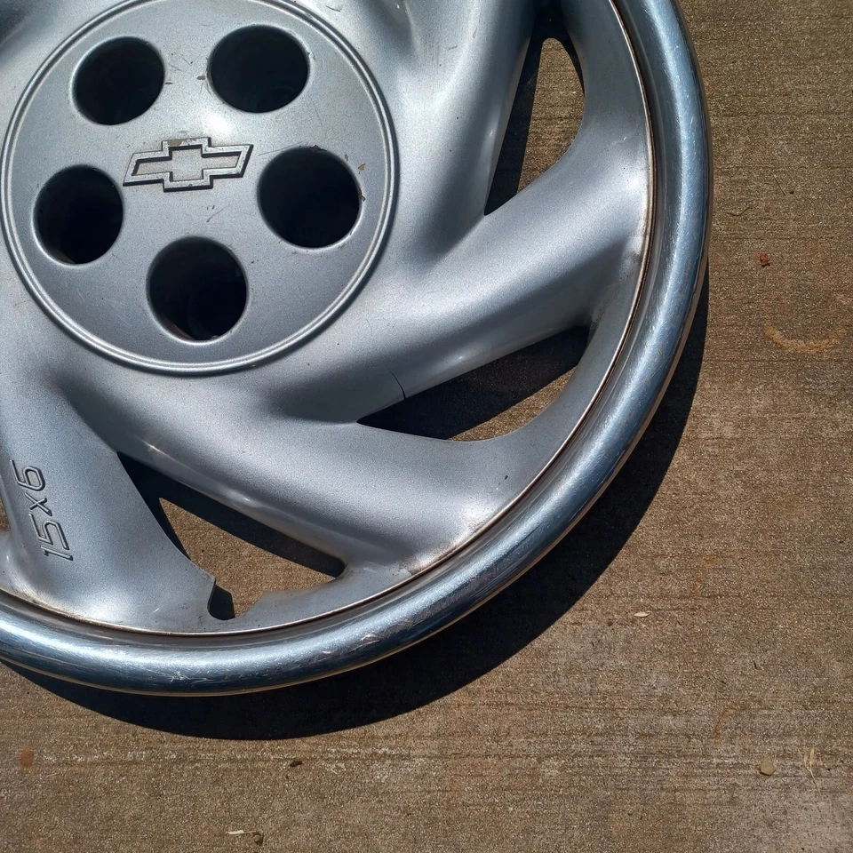 Tapacubos Chevrolet Beretta Cavalier 1994 1999, se adapta a rueda de 15", 9592866, 3220 01 Foto 4 de 4