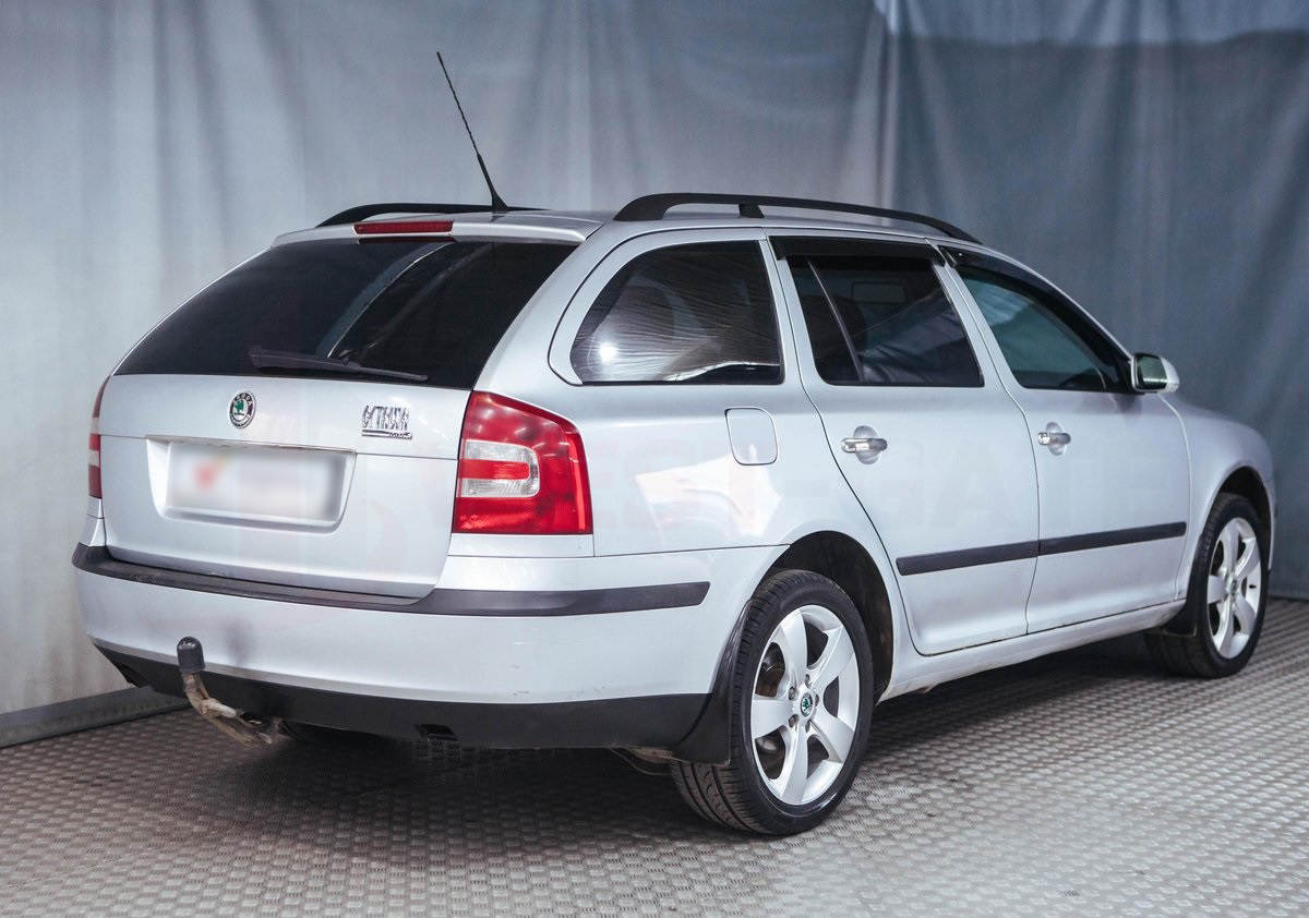 HEKO wind deflectors FULL 4pc set compatible with SKODA OCTAVIA mk2