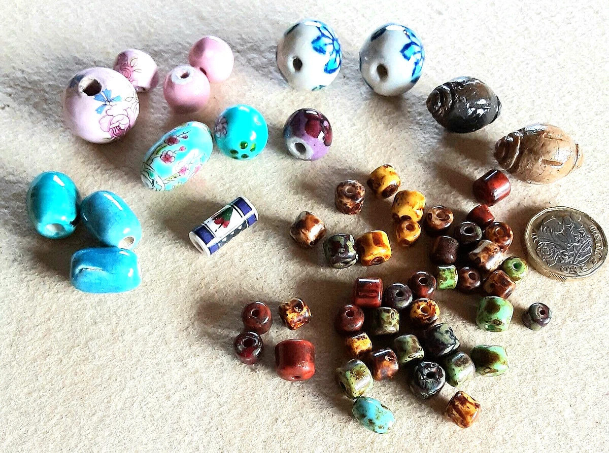 Job Lot of Vintage Ceramic Beads Some Hand Painted Jewellery