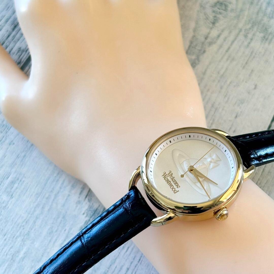 時計 VivienneWertwood / WORLD ORB Vivienne Westwood Watch Orb Gold Used From Japan Check