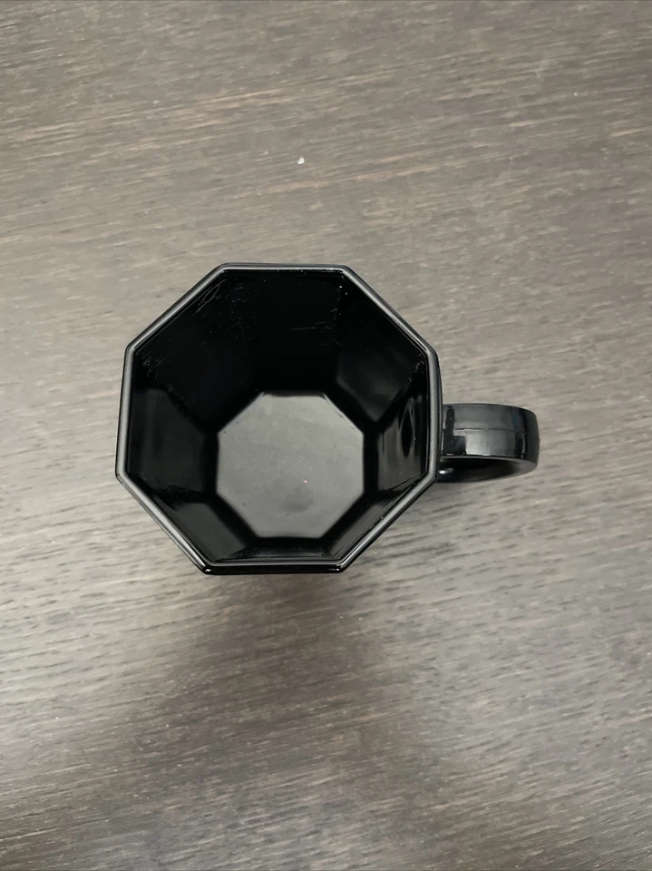 Taza de café Arcoroc negra octágona Octime Francia vidrio vintage Foto 2 de 3