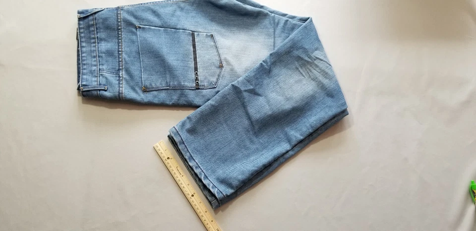 Jean de mezclilla de algodón regular Crosshatch Burton para hombre Venuso Series 55 - 36x32 azul Foto 2 de 4