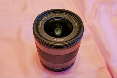 This item is pre-owned and shows visible signs of use, including scratches and s