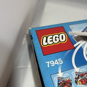 **New**Sealed** Lego City 7945 Fire Station Retired Hard to Find Rare