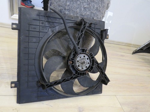 VW Golf 4 IV 1.4 16V 75 PS Kühlerlüfter 1J0121207