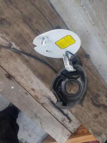 Fiat DOBLO 263 66KW  Kastenwagen Ez.27.12.2012 Tanklappe 0519211540E