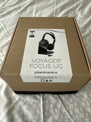 Plantronics Voyager Focus UC B825-M with Charge Stand - Open Box New READ