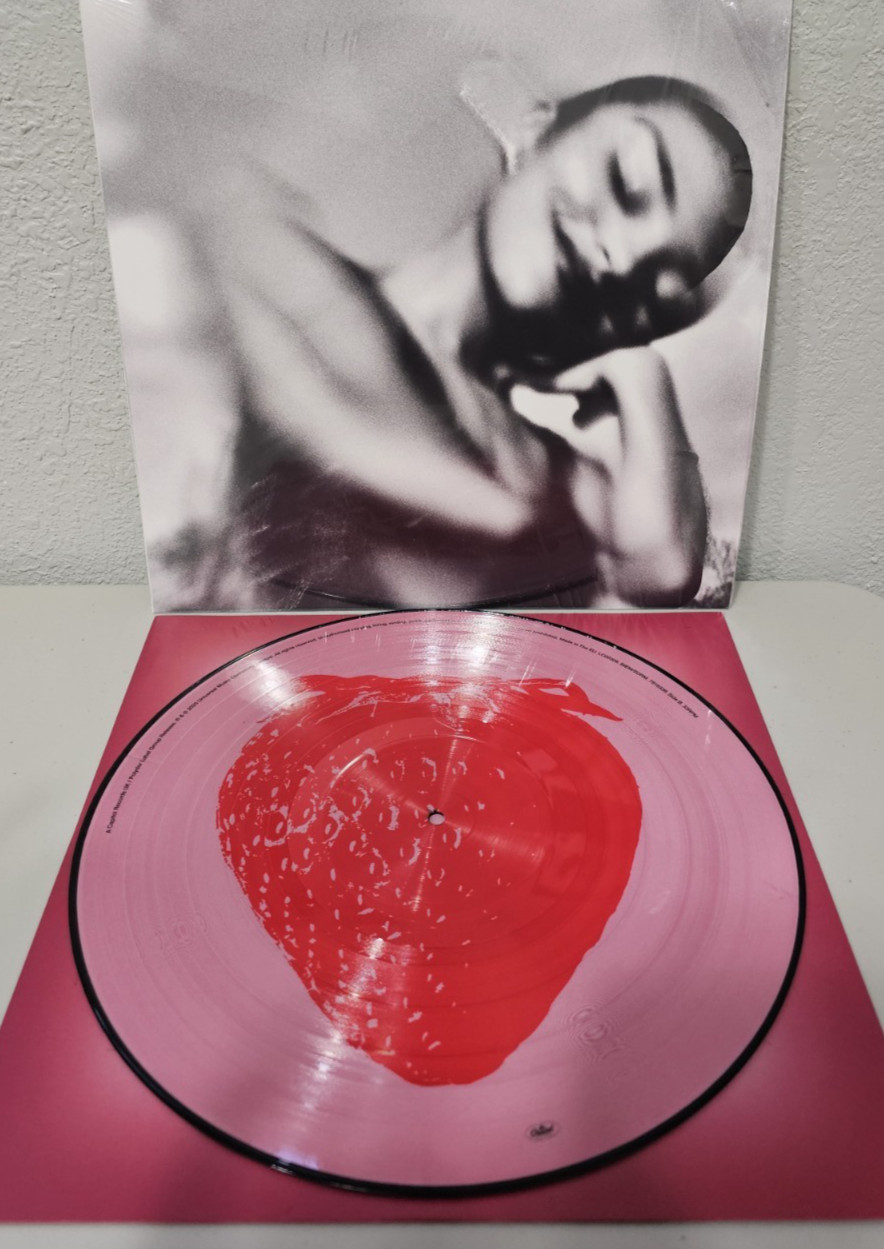 OLIVIA DEAN The Art Of Loving Fans First LP Strawberry Pink Disc Vinyl SHIPS NOW