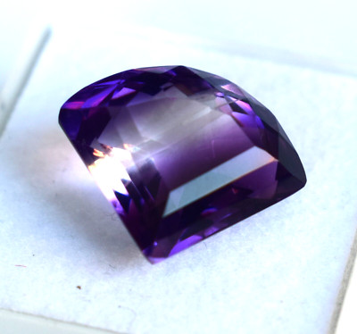 9,20 Karat extrem seltener natürlicher violetter blauer sambischer Amethyst l...