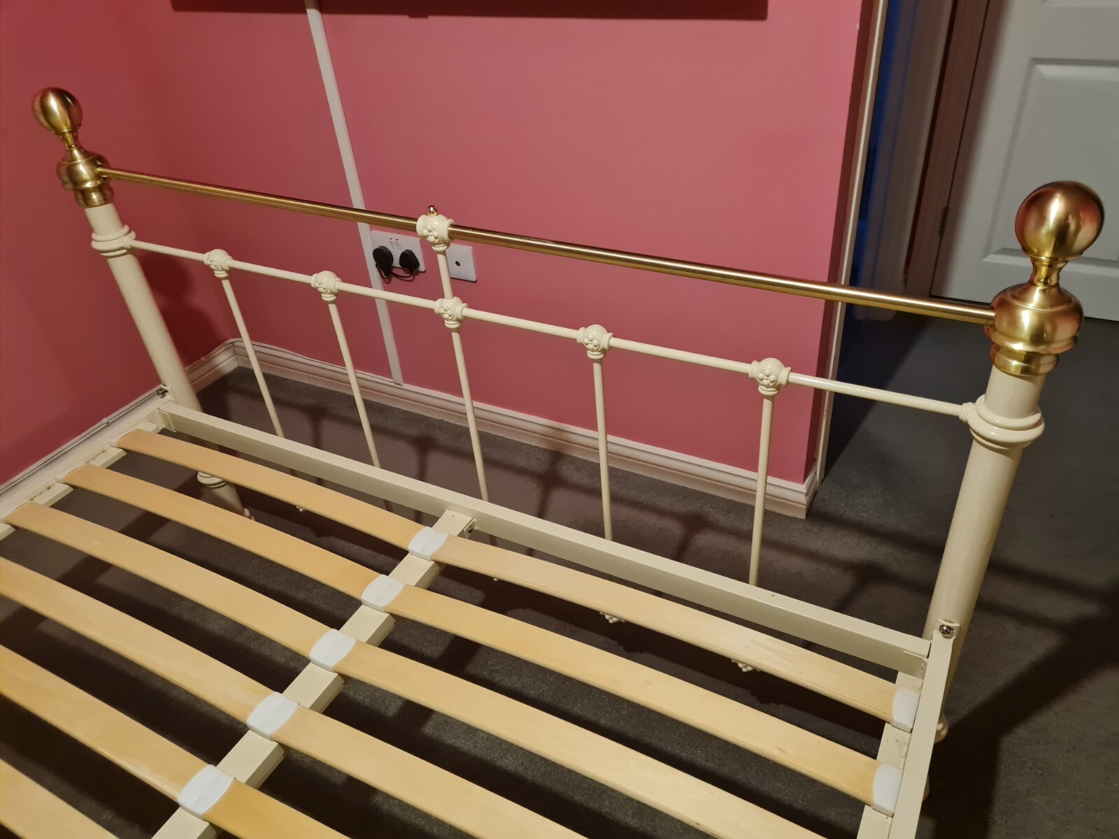 metal king size bed frame preowned eBay