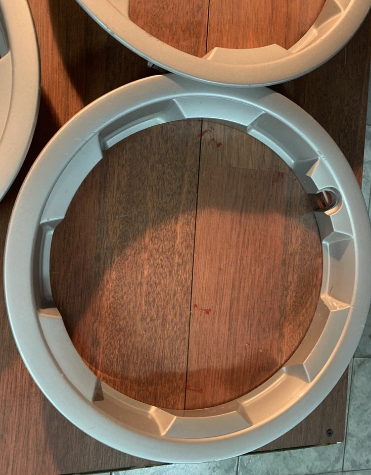 Genuine VW 14 x 6 inch Steel wheel TRIM RING Jetta Golf Mk2 Mk1 Audi 100 Passat - Image 4 of 4