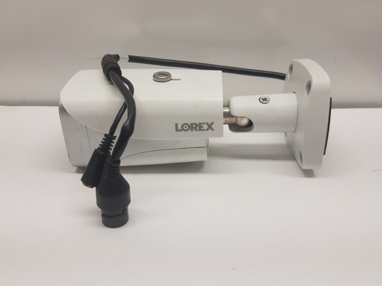 Lorex E861ABZ 4K Ultra HD Smart IP Security Bullet Camera FOR PARTS
