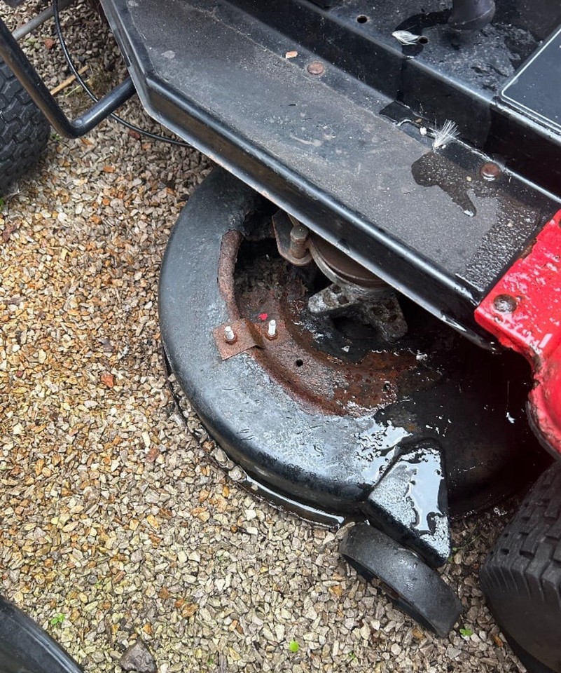 CHEAP Ride on lawn mower (MTD RH/125 92) eBay