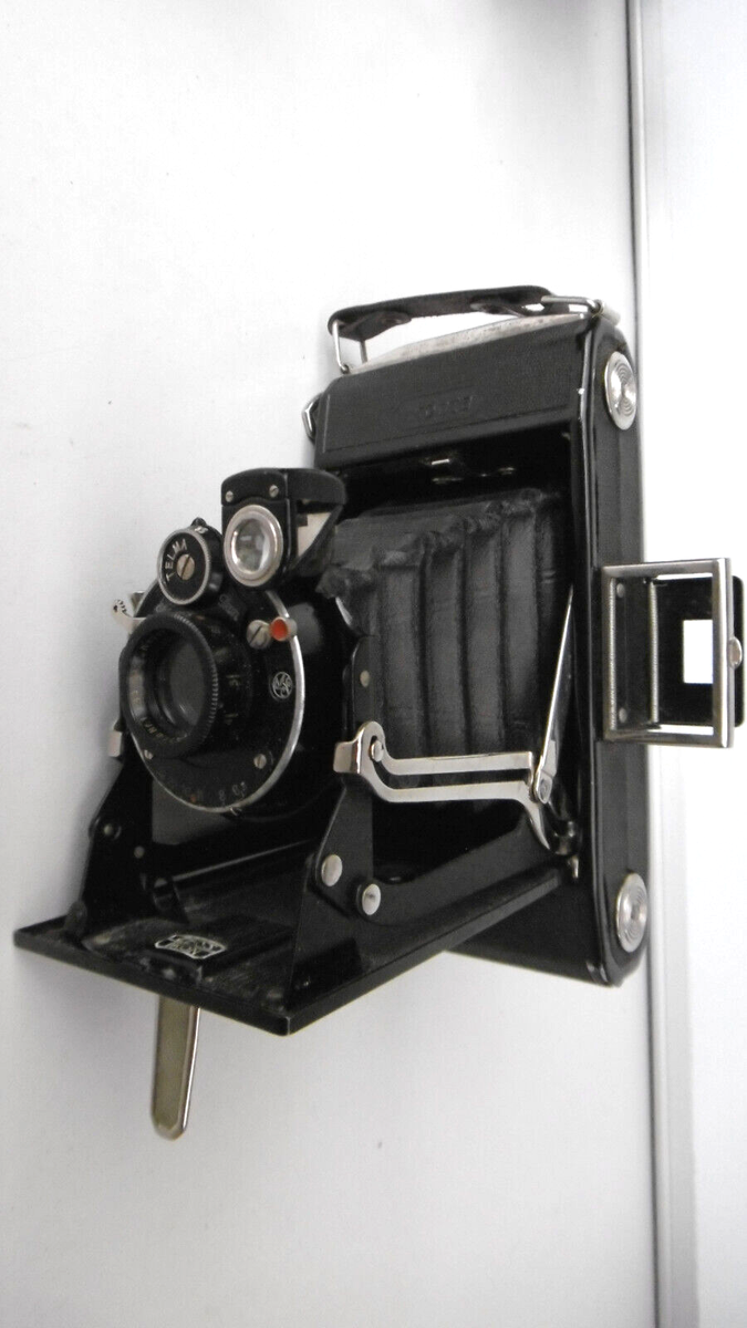 COLLECTION VINTAGE APPAREIL PHOTO A SOUFFLET ZEISS IKON IKONTA NOVAR