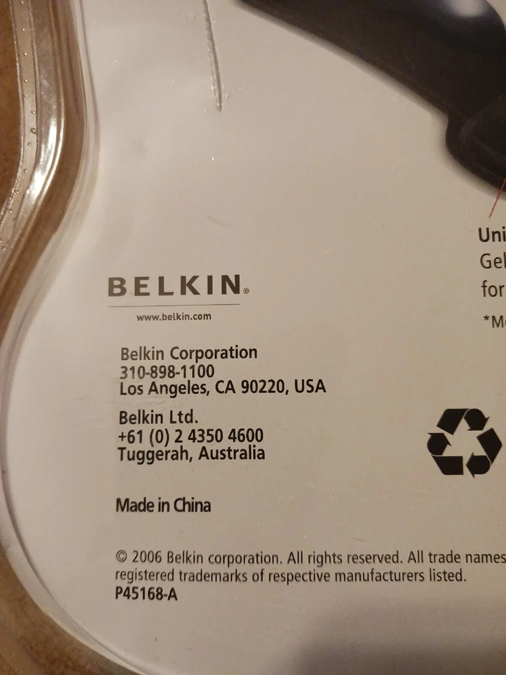 Belkin WaveRest Gel Mouse Pad, Blue (F8E262-BLK) - Image 3 of 4