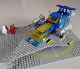vintage LEGO Classic Space 497 / 928 Galaxy Explorer, incomplete, RARE