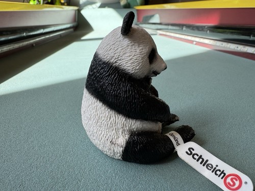 Schleich Riesenpanda frisst Bambus Figur 14664 Rentner Wildtiere 2011 Spielzeug mit Etikett - Bild 5 von 9