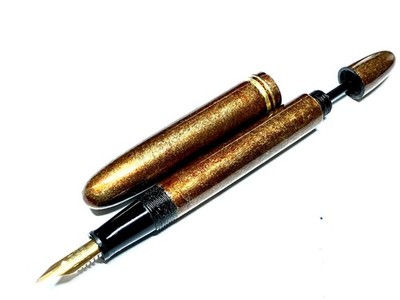 ciger type  handmade lacquer ebonite  12cm Replacing the cork with silicone