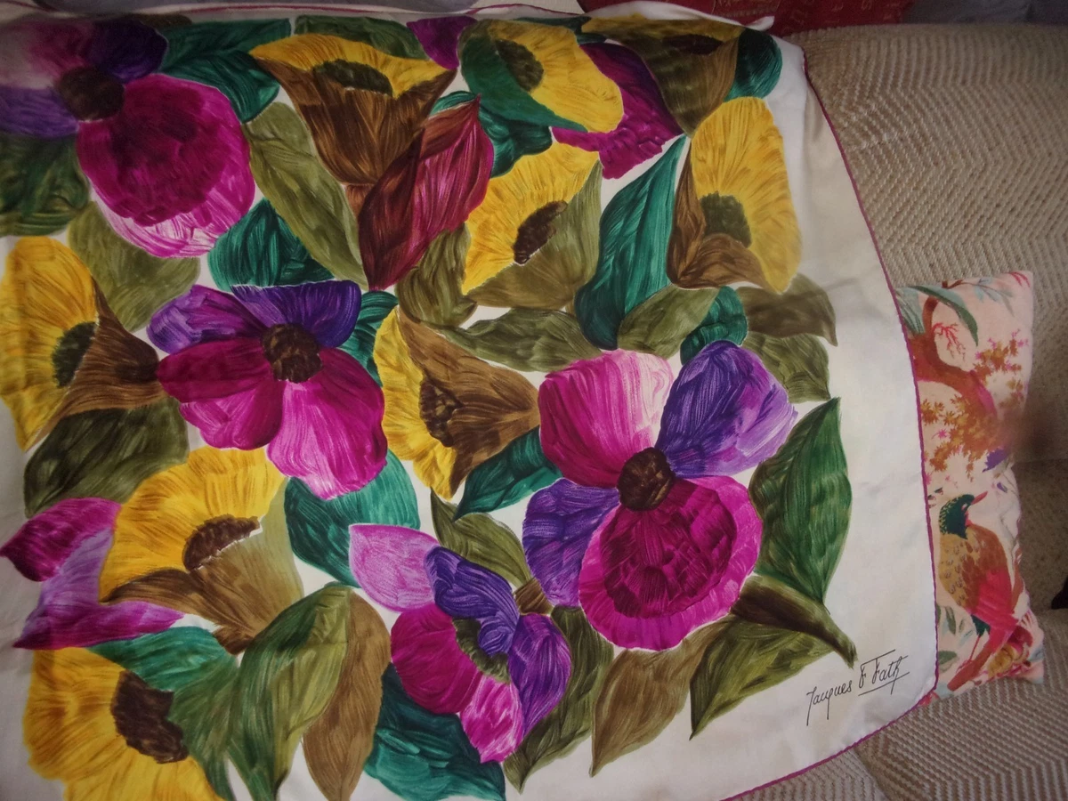 foulard carre de soie memoire aixoise