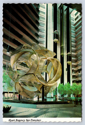 Vintage Postcard Hyatt Regency San Francisco