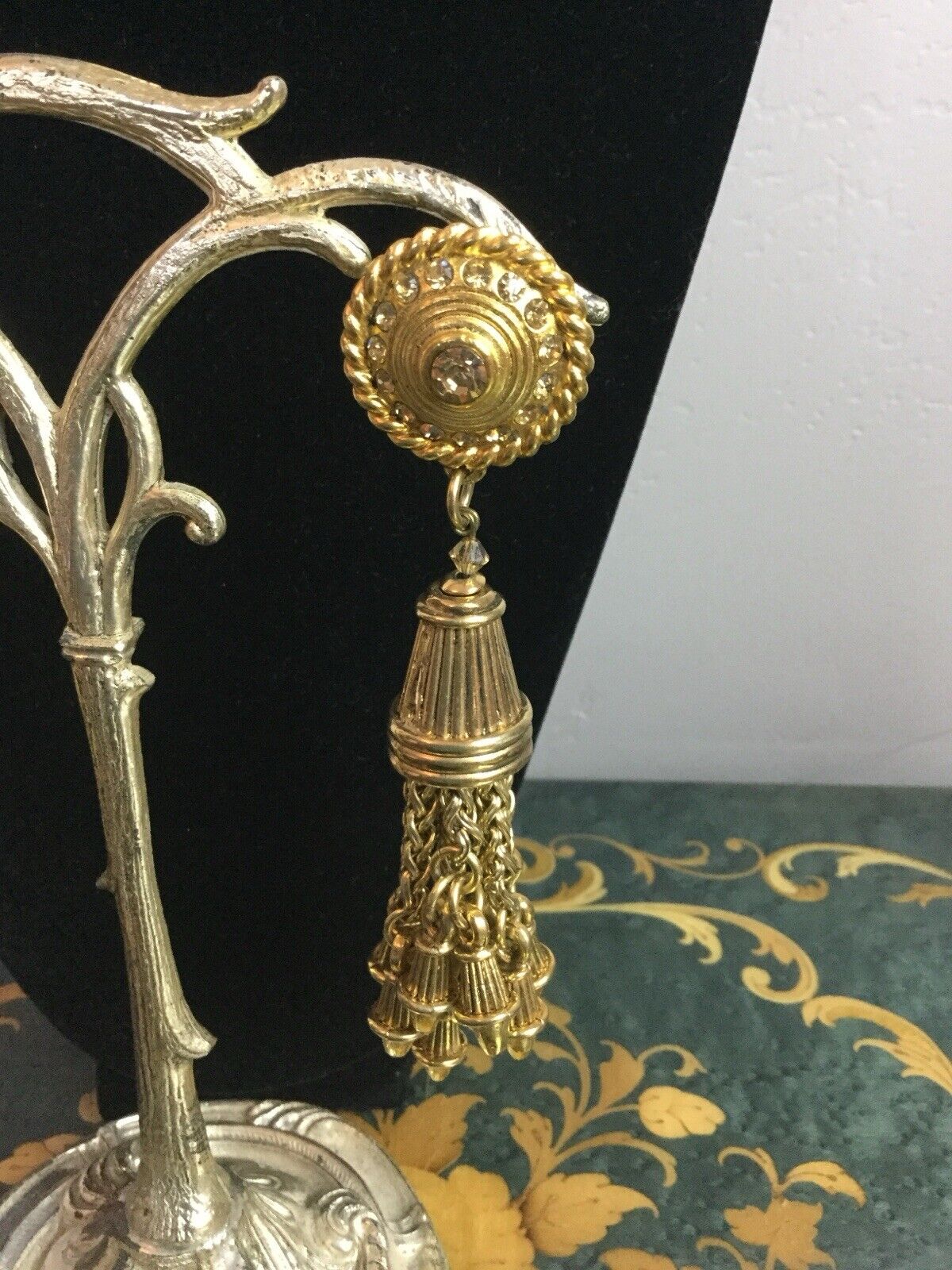 Picture 5 of 8