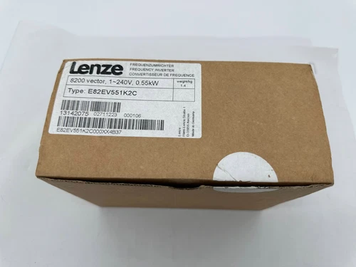Lenze INVERTER E82EV551K2C E82EV551_2C - Imagen 1 de 3