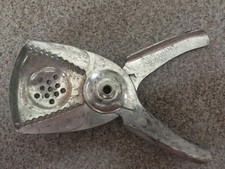 Vintage Vaughn Lime Lemon Squeezer Citrus - All Metal Design