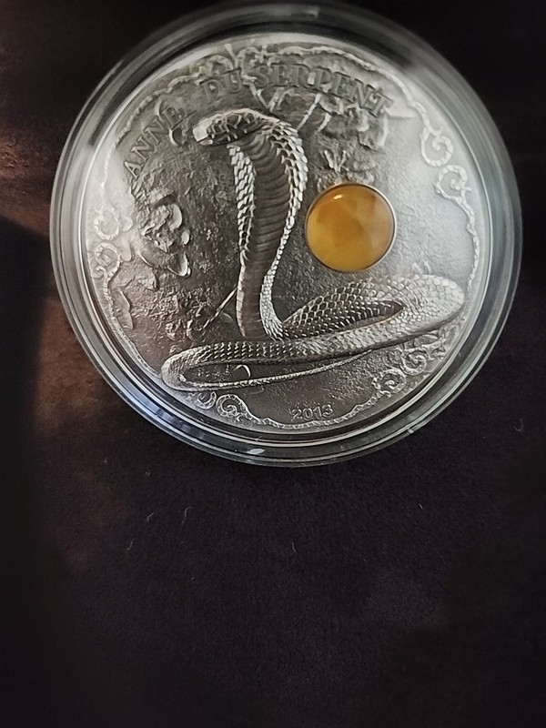 Togo 2013 1500 Francs Année du Serpent Year of the Snake 2 Oz Silver Coin Amber