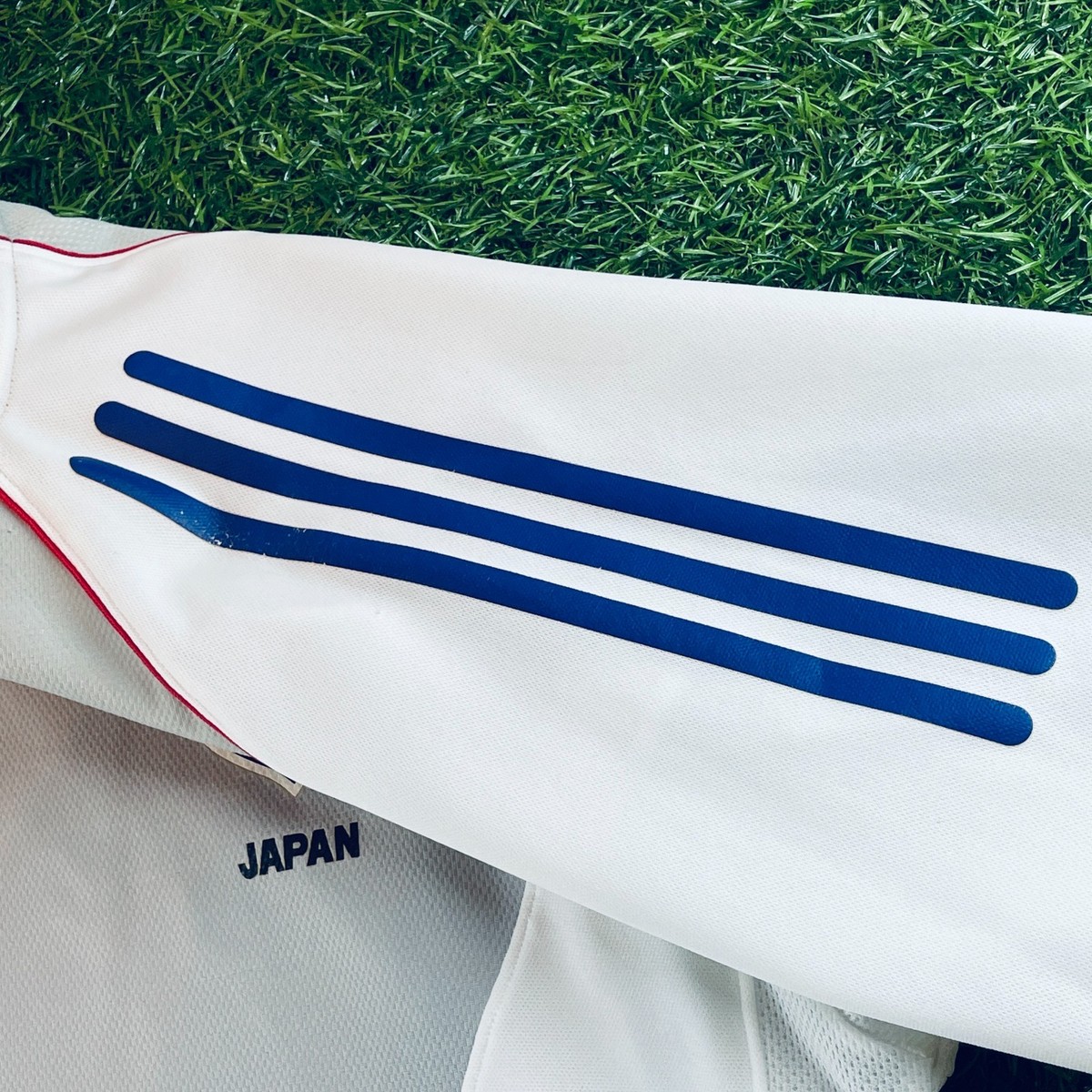 Japan 2002 Away Official Jersey Shirt Kit – JPN 2XL – World Cup
