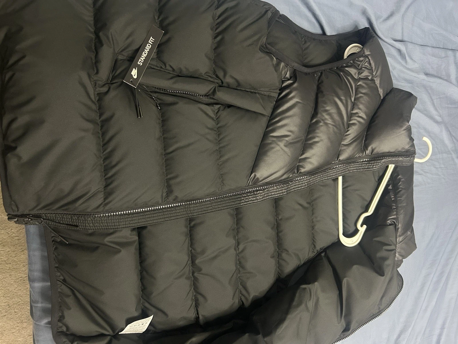 Mens Nike Puffer Vest Size XL Black New with Tags Full Zip Sleeveless - product detail image 5