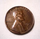 1945 Error Lincoln Cent Wheat Penny- CUD at Base @  6-7 O'Clock  VF Nice! (957n)