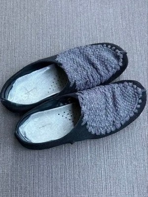 Nike Considered mule sandals, women's, US11, no box.