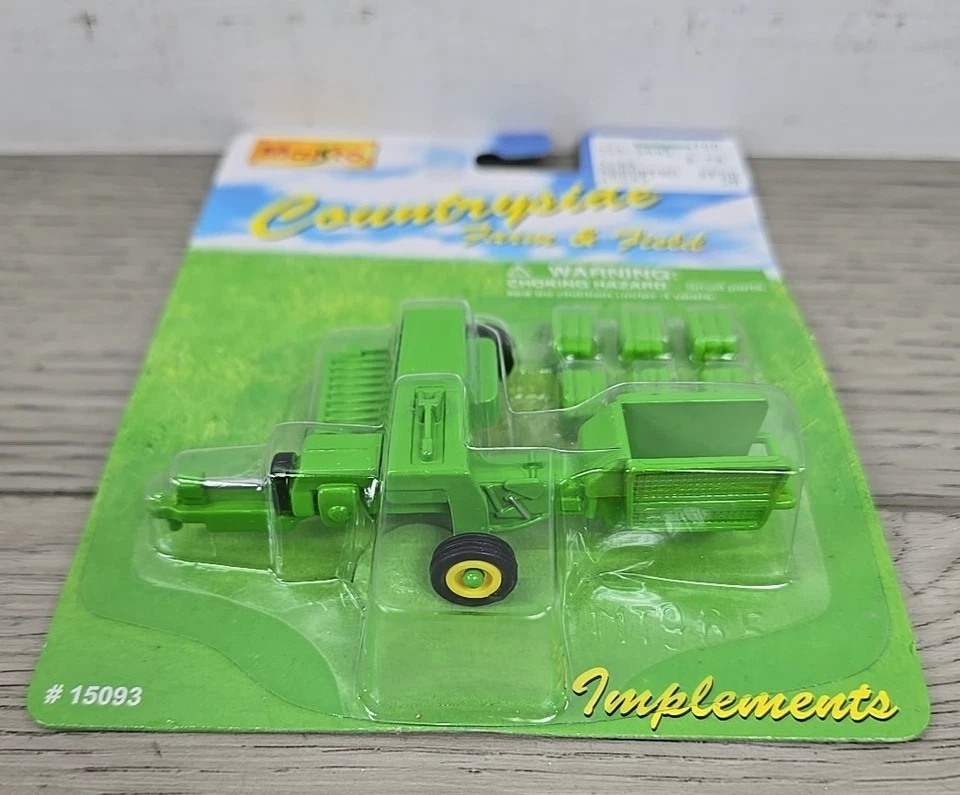 1998 Maisto Countryside Farm & Field Implements Rectangular Baler &Bales #15093 - Image 4 of 4