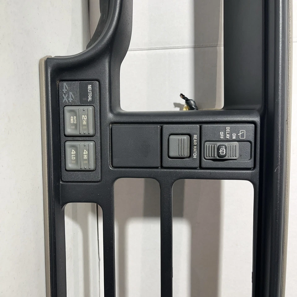 95-99 CHEVY GMC SILVERADO C/K безель приборной панели приборная панель датчик Speedo желтовато-коричневый - Изображение 4 из 4