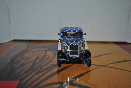 FORD MOTOR CO PATRIOTIC Car Truck FORD A 1031 Diecast 4.75"L Opening DOOR HOOD - Picture 4 of 6