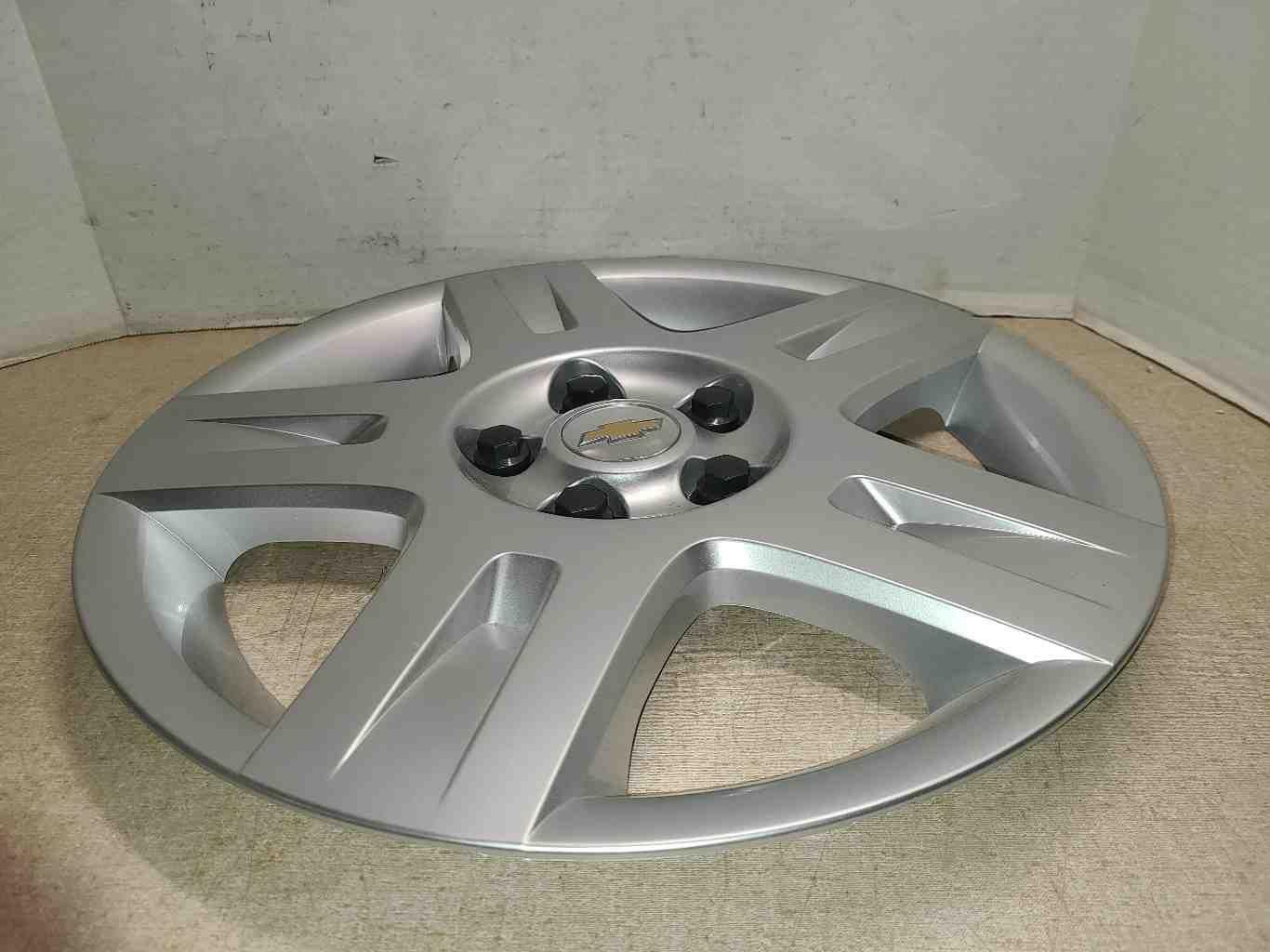20072008 CHEVY HHR WHEEL COVER NEW GM OEM 5 SPOKE PAINTED NOTCHED