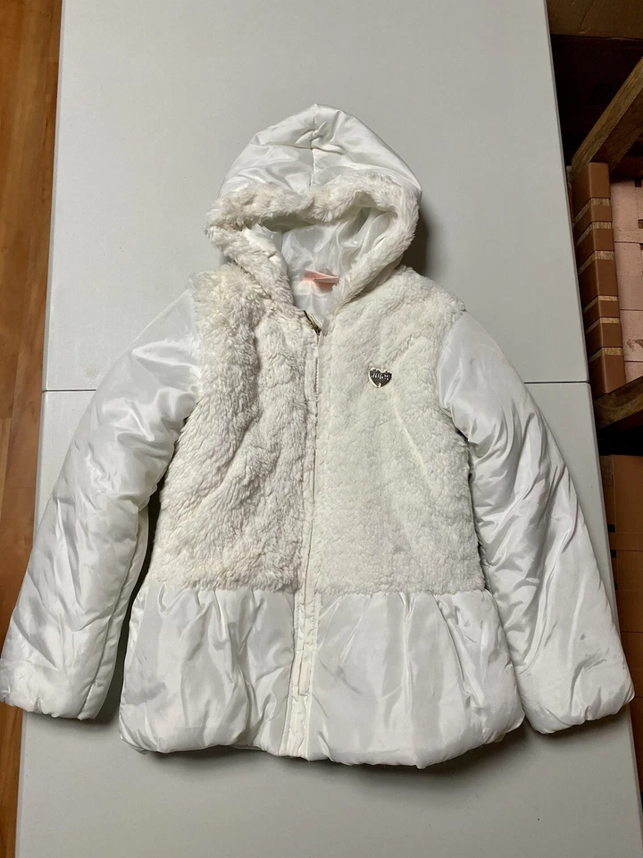 Juicy Couture девочек с капюшоном белый искусственного меха пуховик зимняя куртка с капюшоном, размер 5 - Изображение 2 из 4