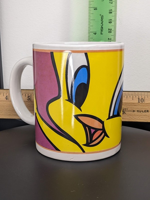 Tweety Bird Mug Looney Tunes Gibson Coffee  Cup 1998 Warner Bros Cartoon Vintage