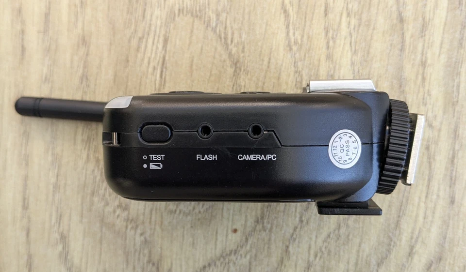 Aputure Trigmaster Plus II 2.4g camera trigger Photography Used. - Image 3 of 4