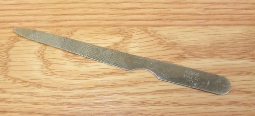 Genuine Vintage Rogers U.S.A Made Silver Tone Collectible Nail File *READ**