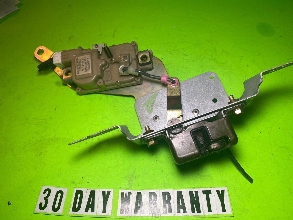 2004-2010 INFINITI QX56 REAR HATCH GLASS LATCH ACTUATOR LOCK OEM