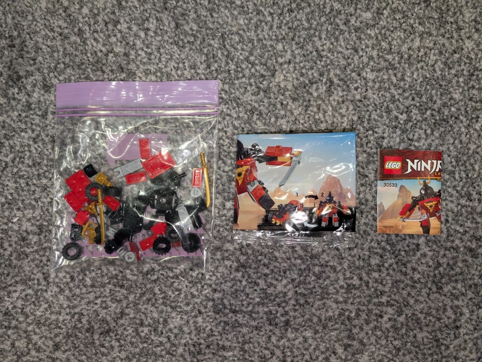 LEGO Ninjago 30533 Sam-X, photo 2 of 2