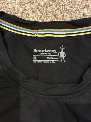 Gently used Smartwool Merino 150 Men s Base Layer Top Short Sleeve Black XL